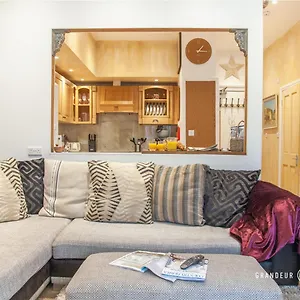 Treetop By Grandeur Property Bournemouth